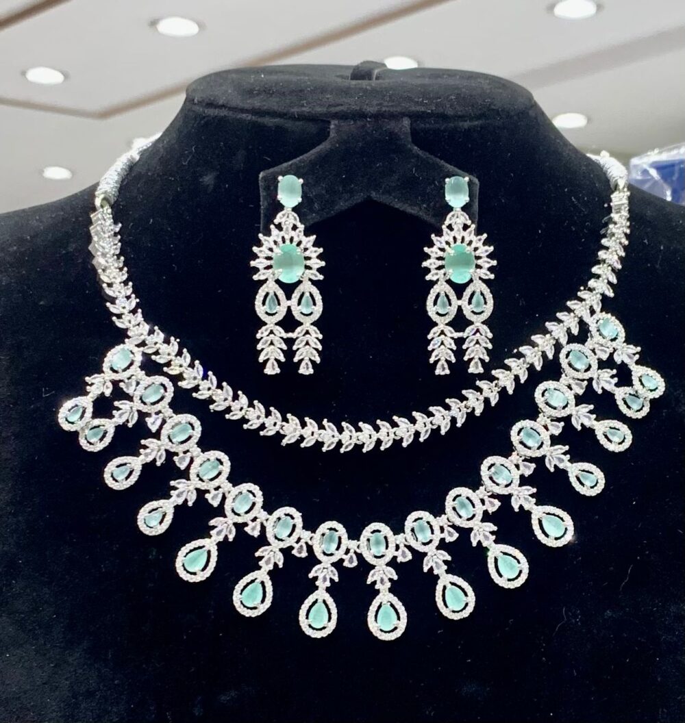 Zircon set EF00