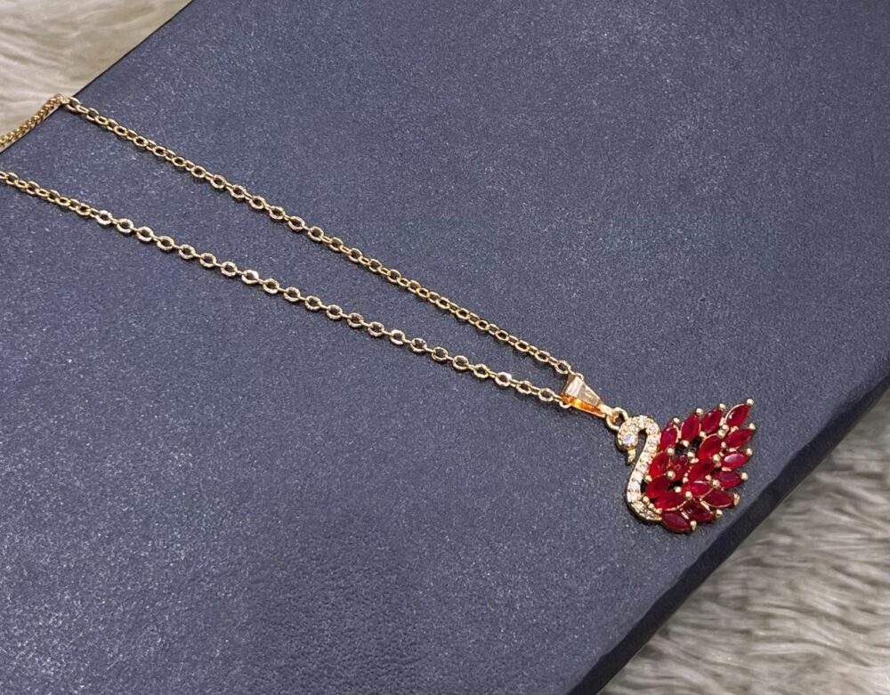 Gold chain locket A75