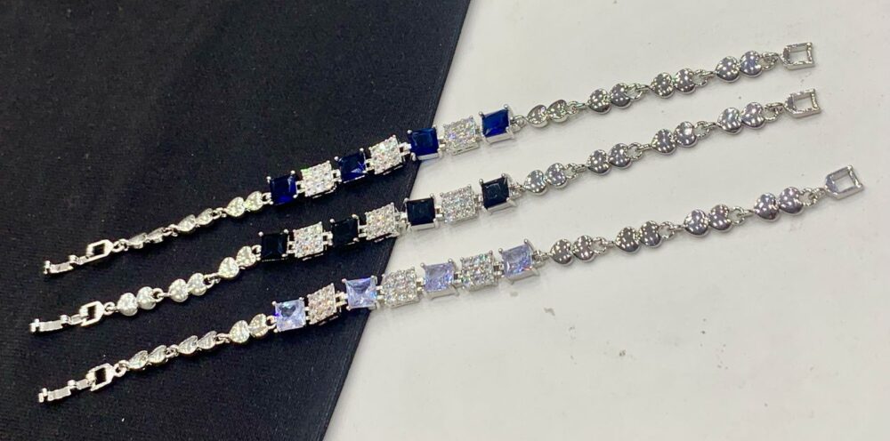 Zircon stone bracelet B15