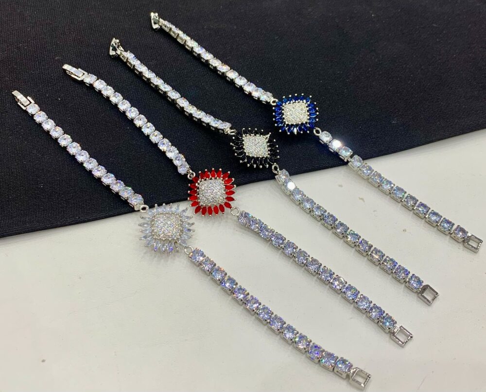 Zircon bracelet C65