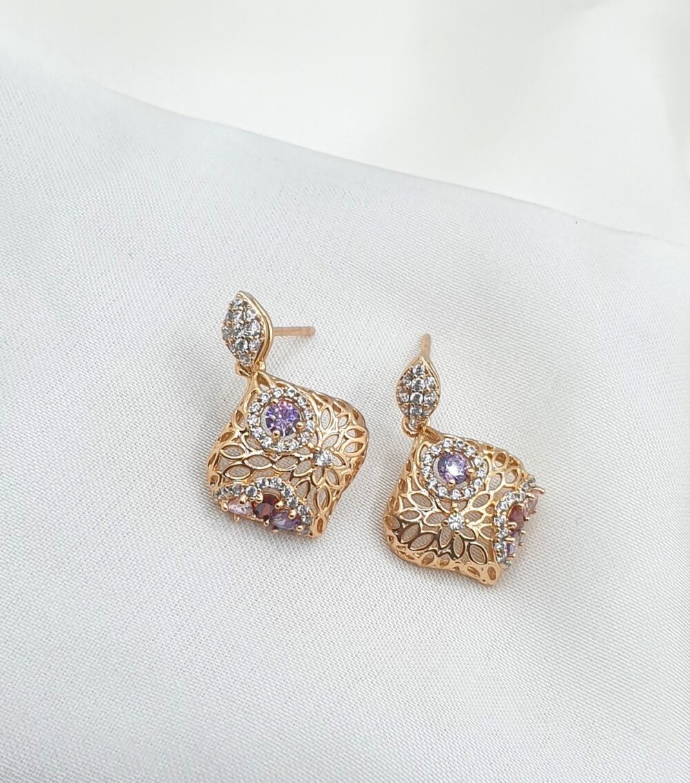 Elegant earings