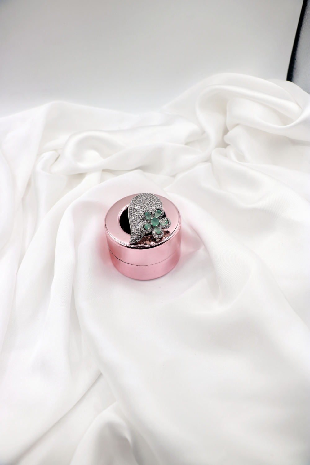 Flower Ring - Image 2