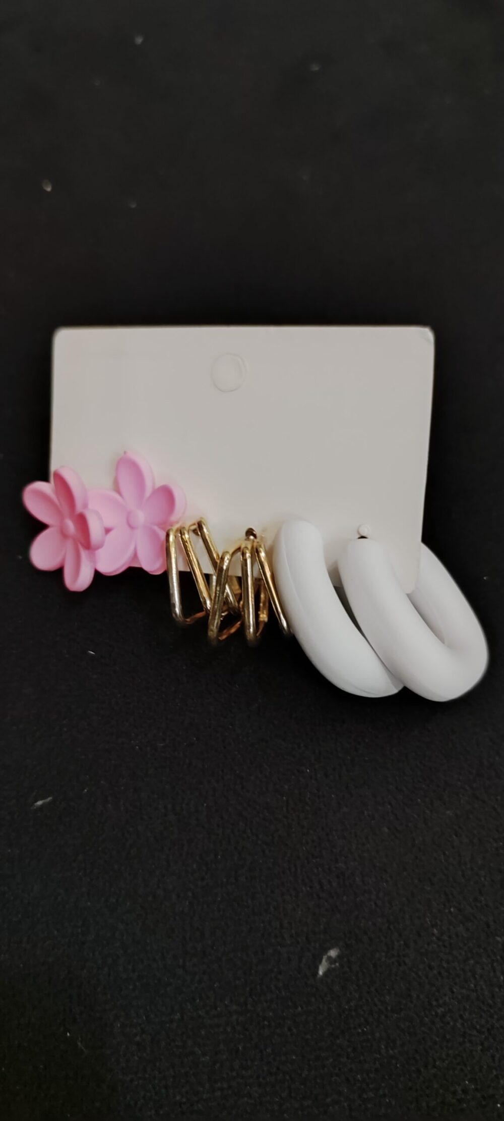 Casual earing set