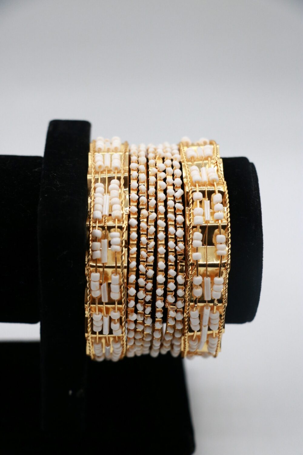 Trendy bangles D01