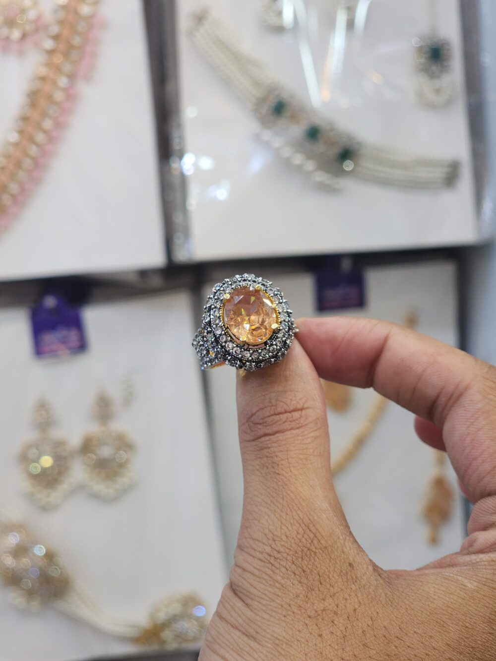 Zircon Stone Ring E20 - Image 4
